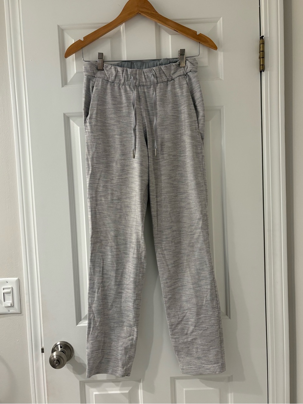 Lululemon Athletica Light Gray Elastic Waist Lounge Pants